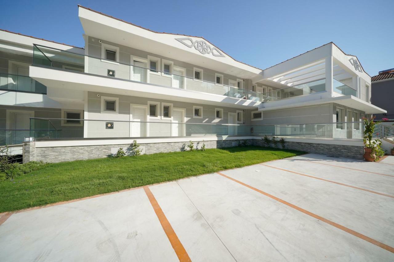 Hotel La Santa *